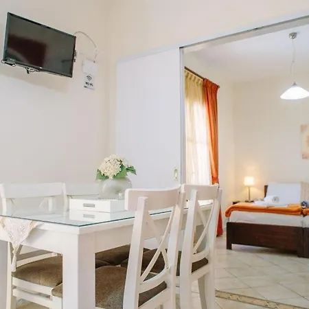 Apartament Drossos *